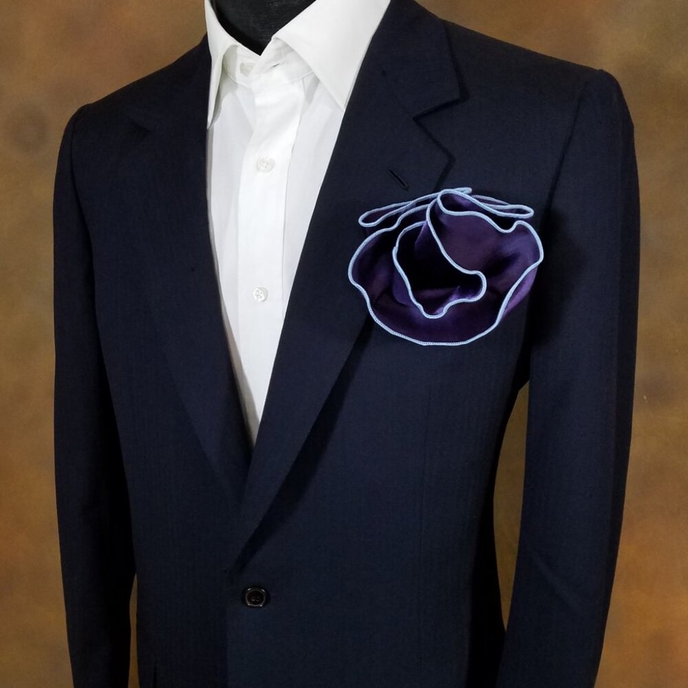 NEW - Men's 2-in-1 Pouf Round Pocket Square - Purple Satin Blue Trim